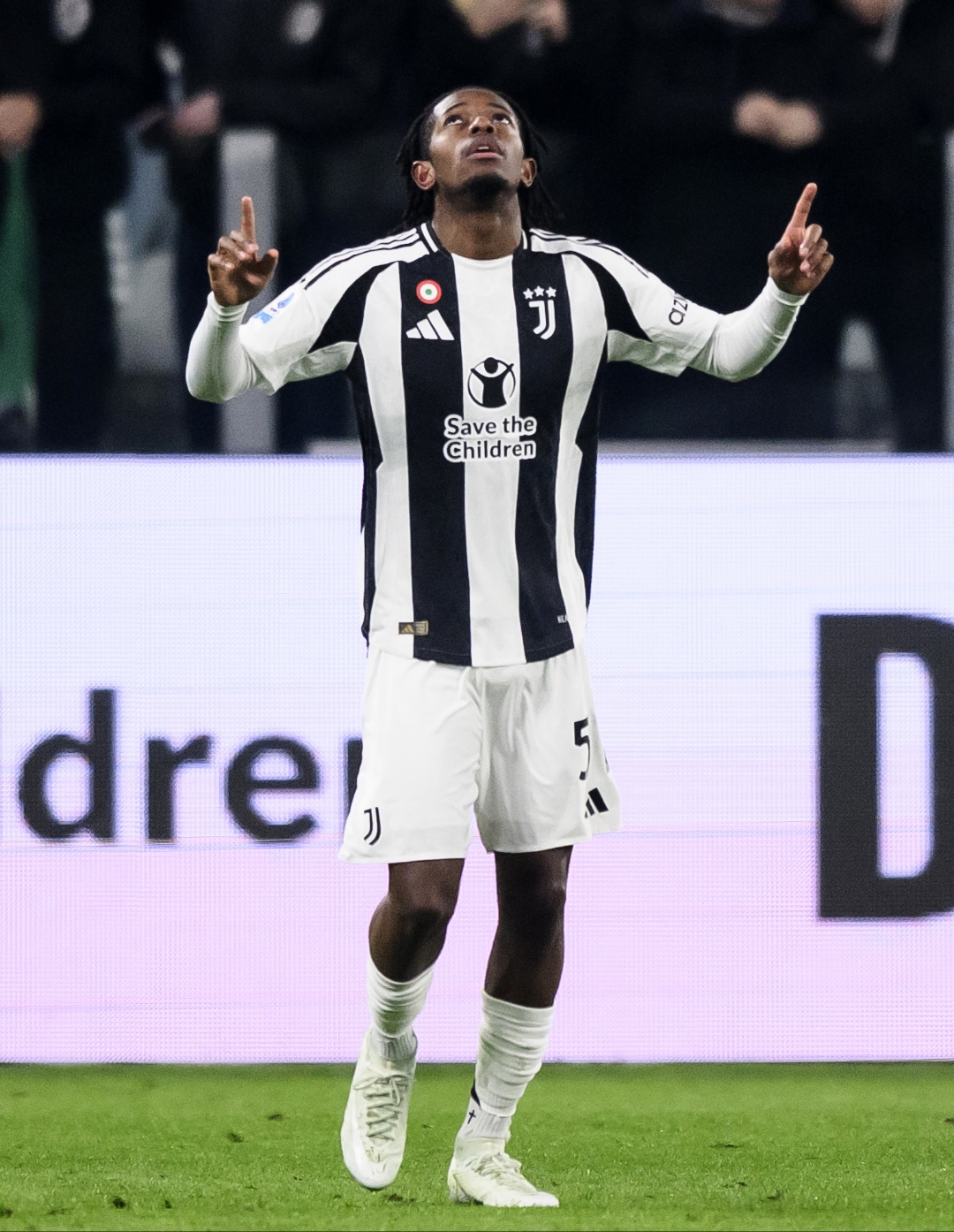 包含今晨意甲焦点战，尤文图斯战术微调，信心回归，阵容厚度经受考验的词条-Crown Sports